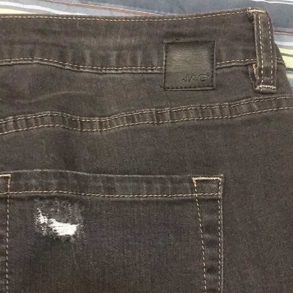New! Jag Jeans Girlfriend Gray Distressed Mid Rise Stretch Jeans size 14 - Picture 8 of 13